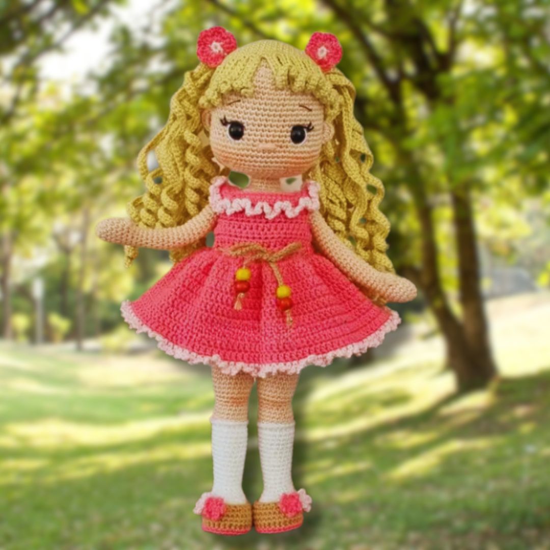 Mimi Modèle de Crochet Amigurumi avec Robe Élégante