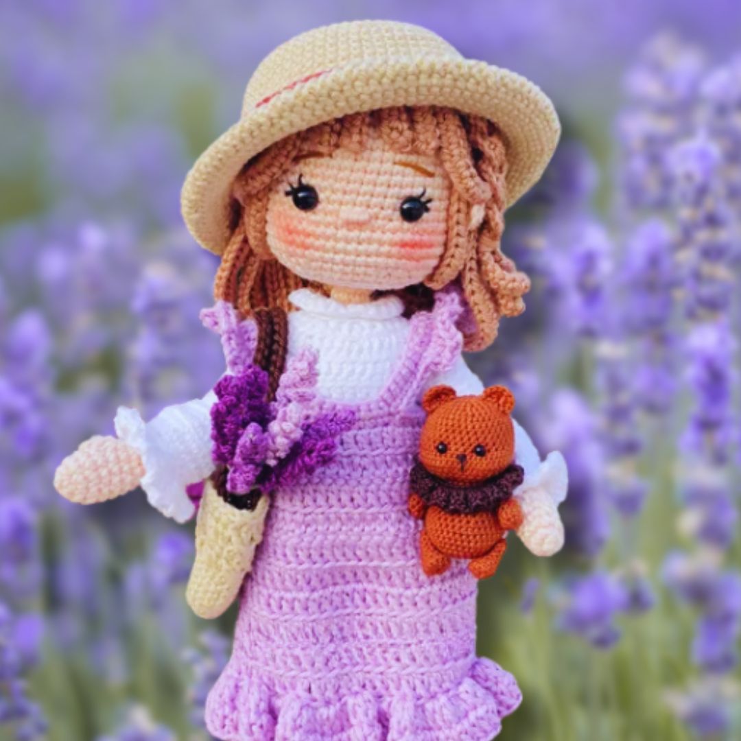 Bijou Modèle de Crochet Amigurumi avec Ourson et Lavande