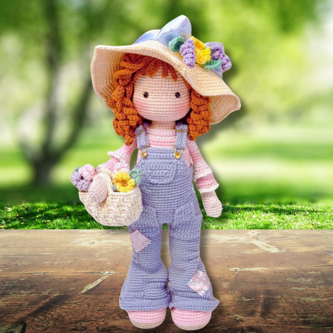 Patron de Poupée Amigurumi Anna Corolle (2eme Version)