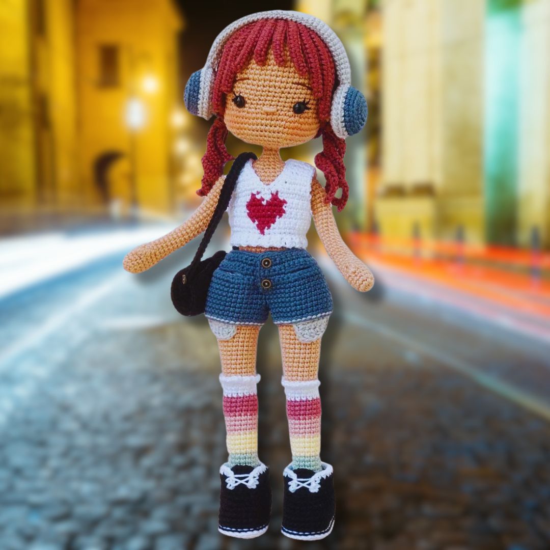 Patron de Poupée Corolle Caily Amigurumi - 2 en 1
