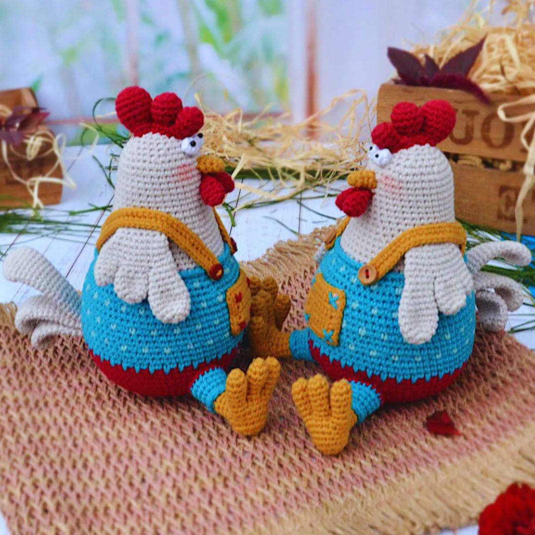 Les Clouc-Clouc Colorés - Patron de Crochet Amigurumi