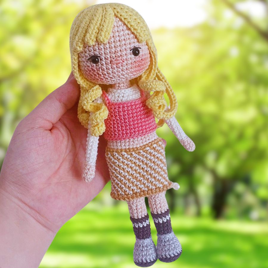 Demi - Patron de Poupée Amigurumi - Patron du Crochet