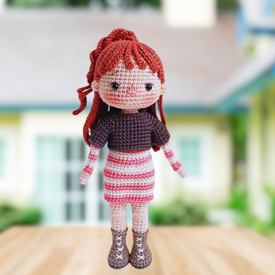 Julie - Patron de Poupée Amigurumi - Patron du Crochet